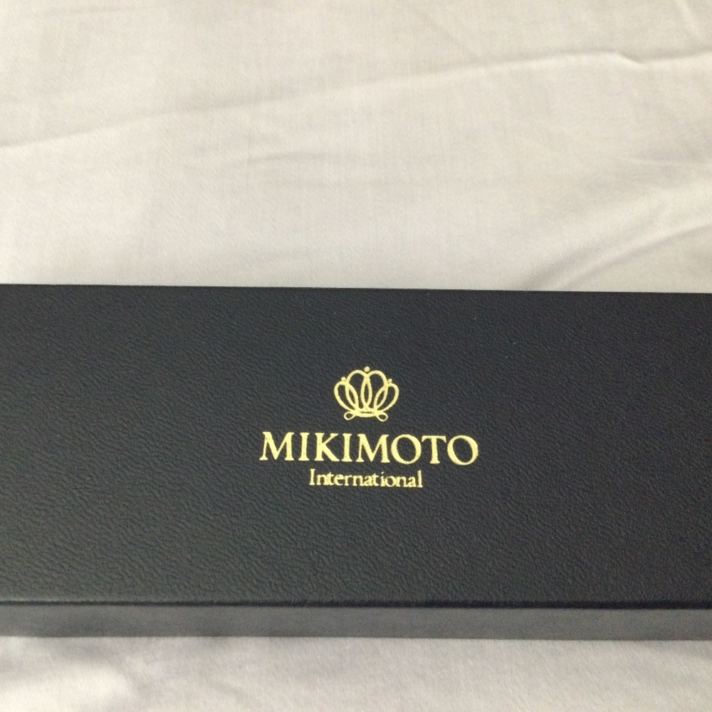 MIKIMOTO International Pearl Pen